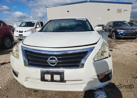 2013 Nissan Altima 2.5 from USA, damaged, VIN 1N4AL3AP7DN586705